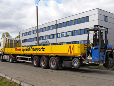 Offener Sattel mit Mitnahmestapler 